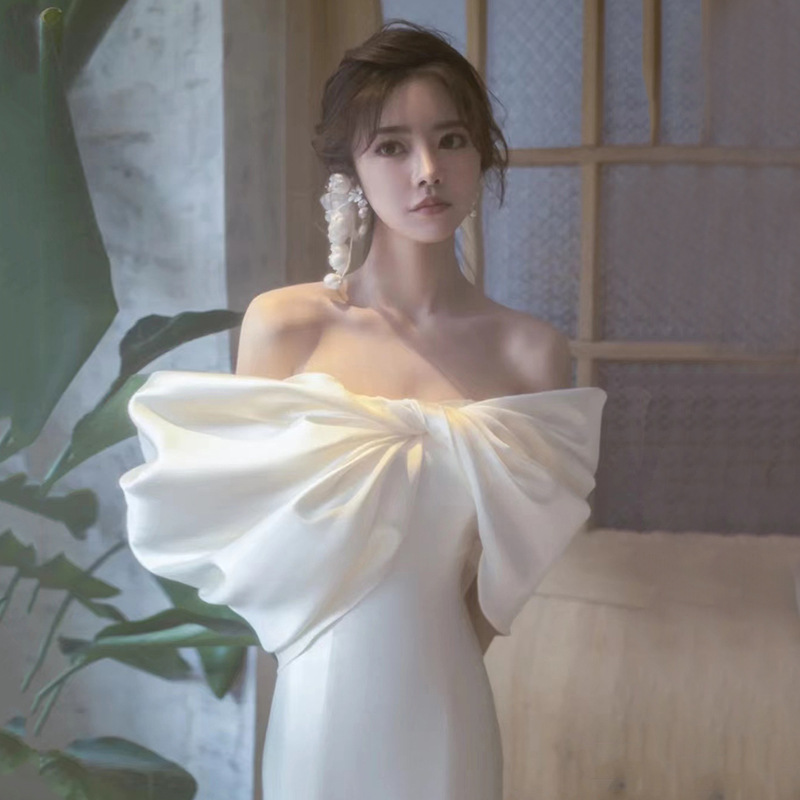 French Light Wedding Dress Bri – обзор и цена Photography Natural Lighting Basics